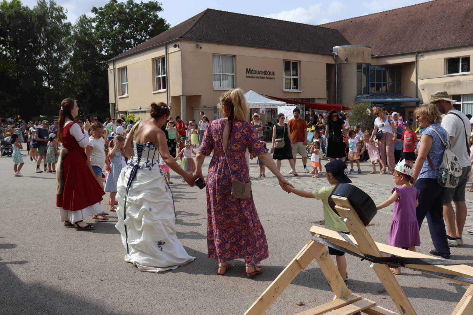 Initiation à la danse — bal participatif du collectif Ensem